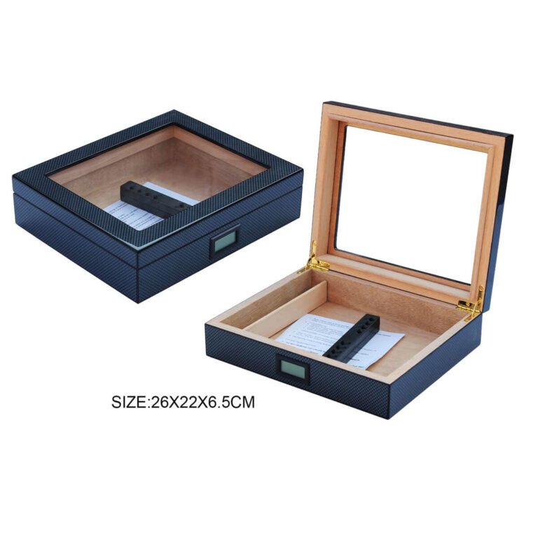 Small cigar Humidor with glass on top