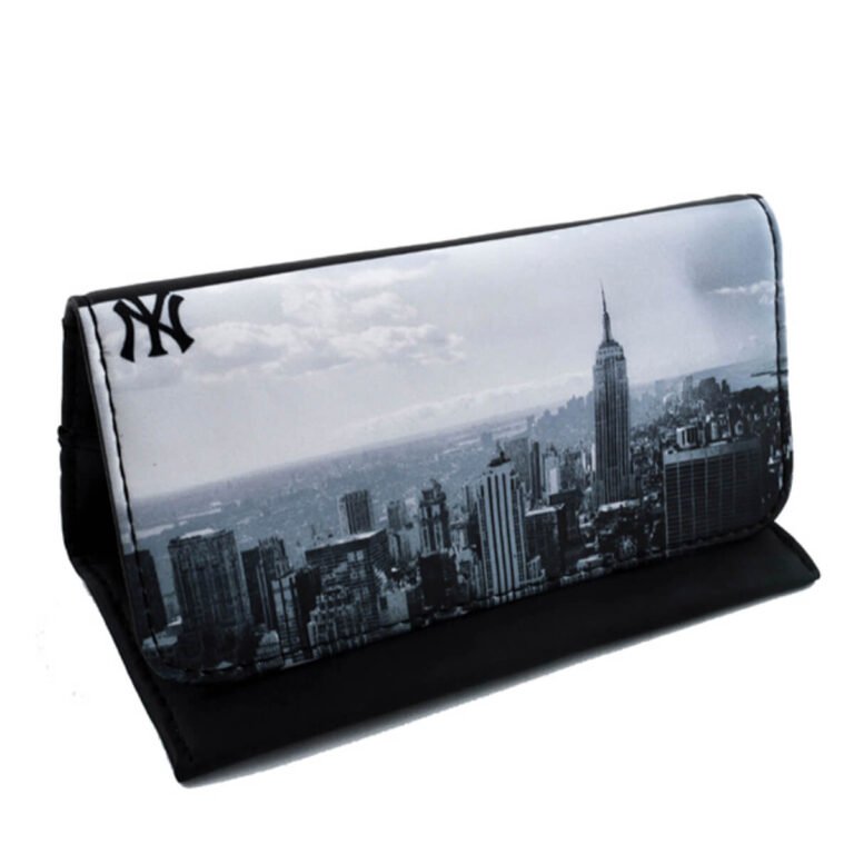 New York Tobacco Pouch